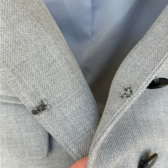 White House Black Market Light Gray Blazer - Picture 5 of 17